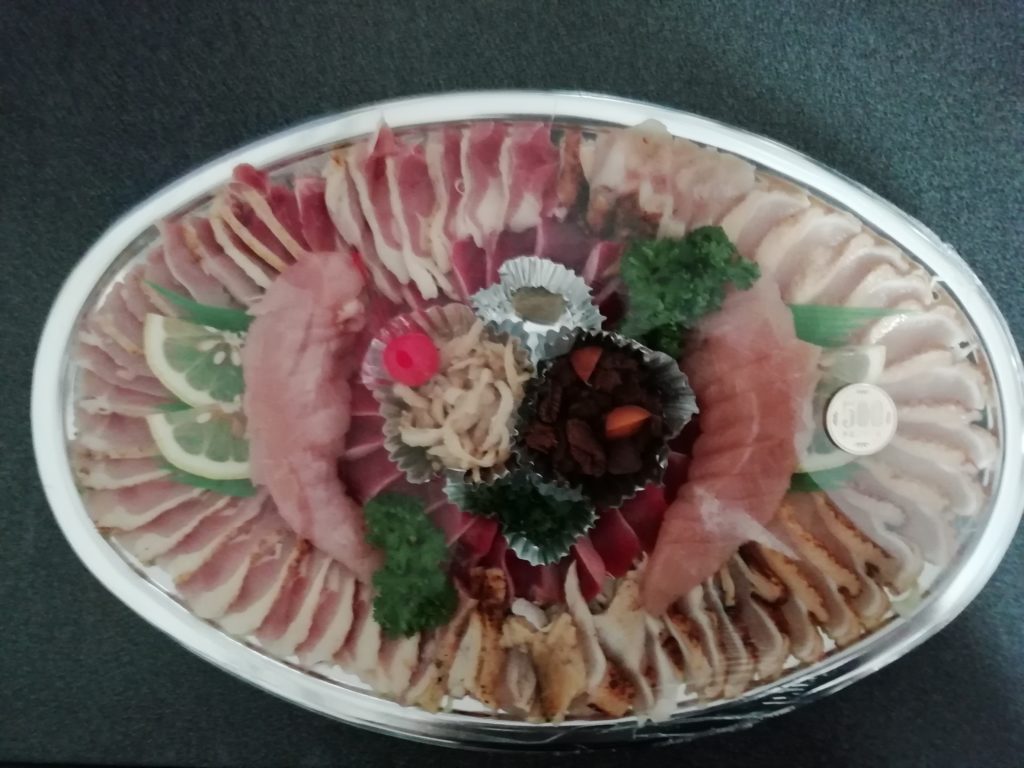 西邑の鳥刺し