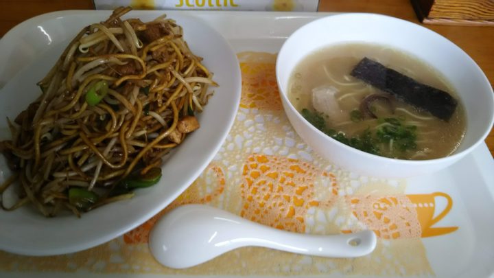 日田焼きそば らく亭 ハーフラーメン
